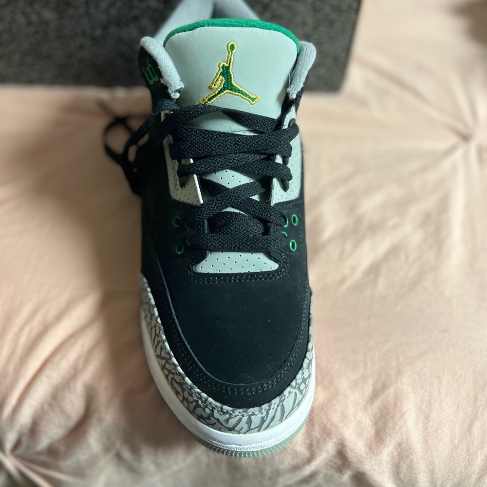 Pine Green Jordan 3